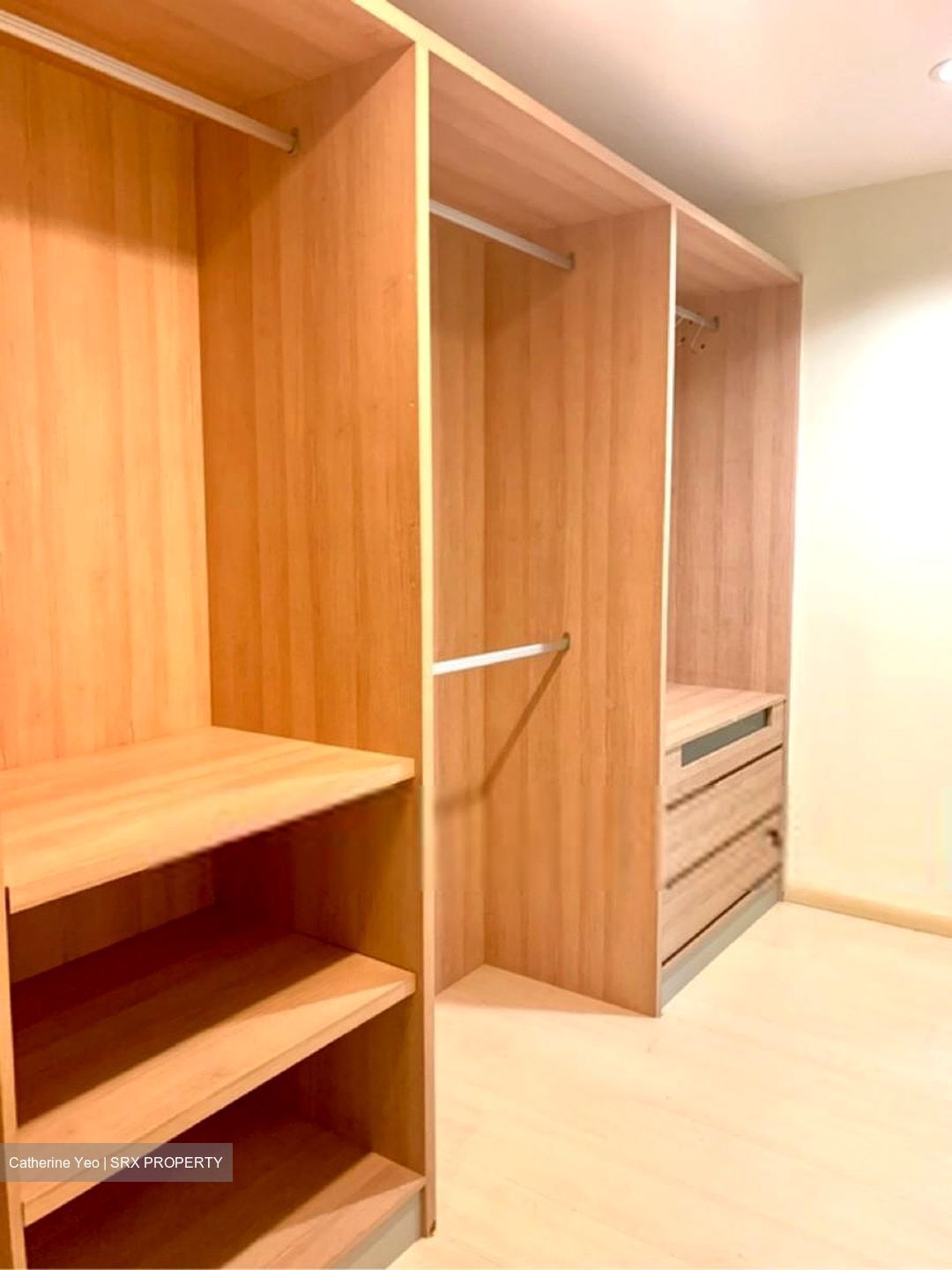 Blk 185 Edgefield Plains (Punggol), HDB Executive #451753421